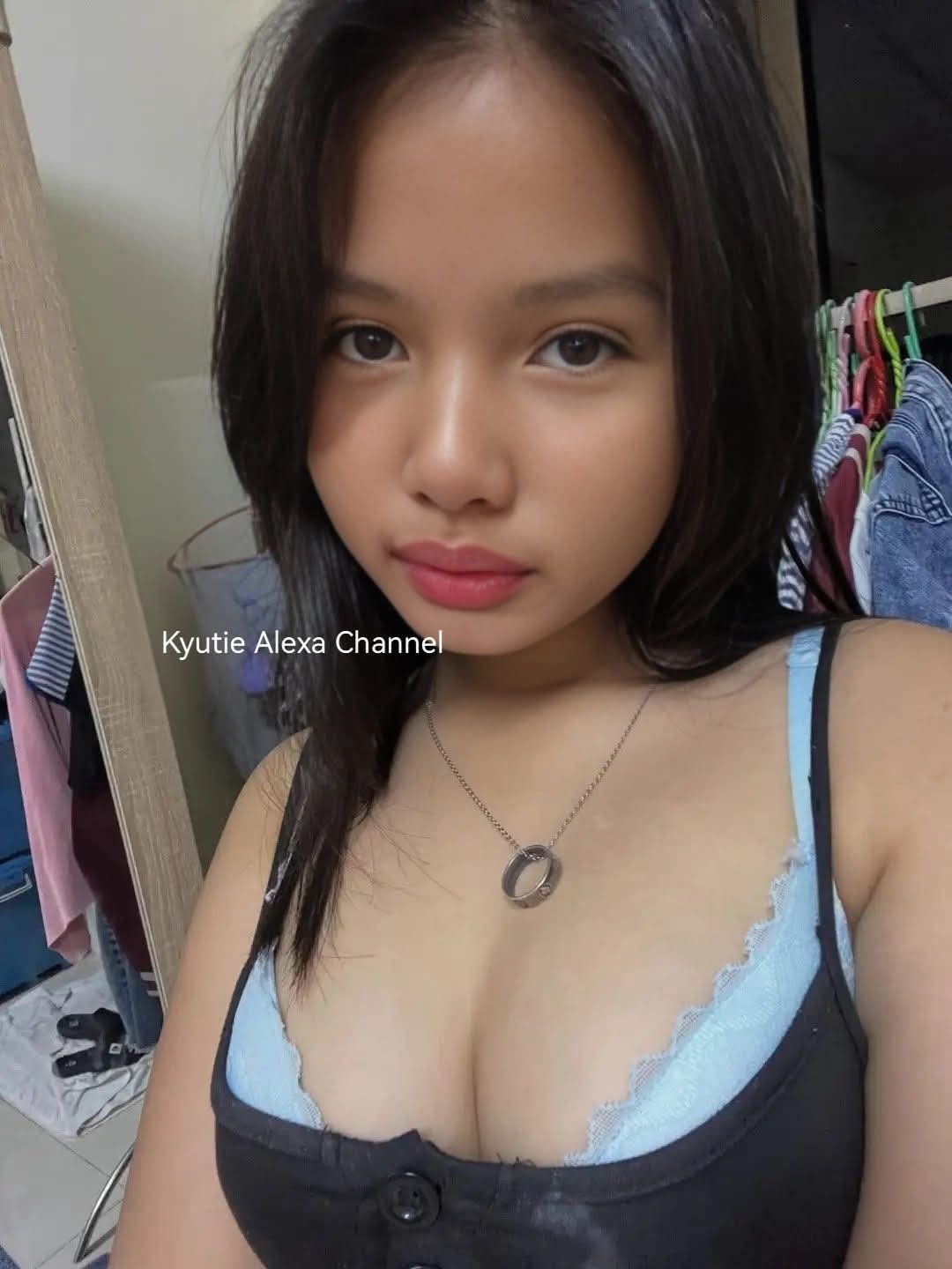 Video Terbaru Viral Terbaru 2025 Indonesia Bibirmu Menarik Nafasku Tutorial Top Global